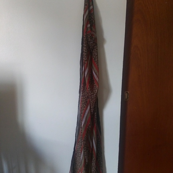 Large print scarf - Picture 2 of 2